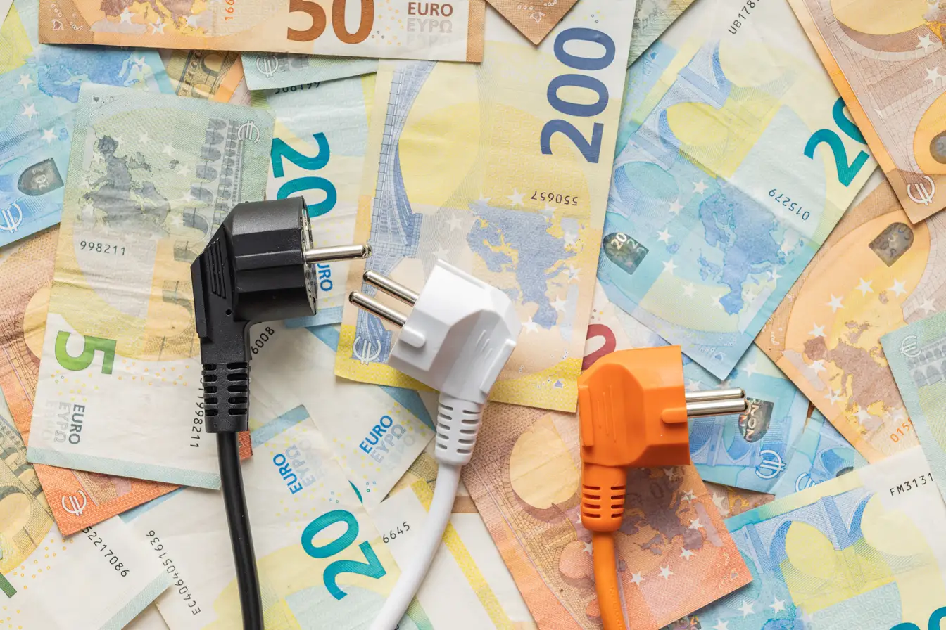reclamaciones contratos companias electricas